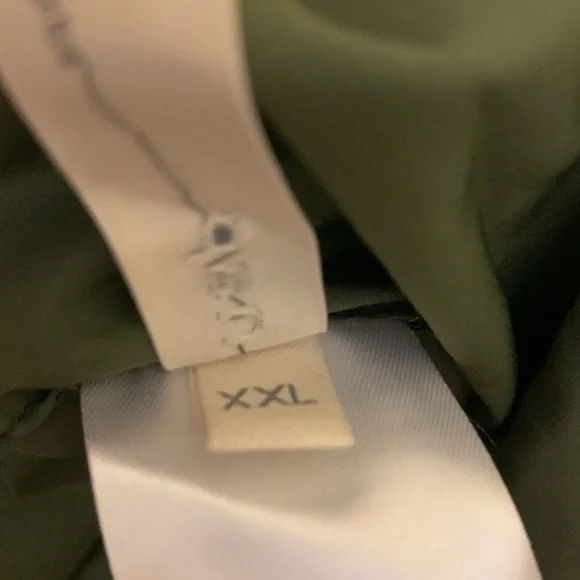 NEW nap Buttoned Sleeveless Puffer Coat - Picture 6 of 13